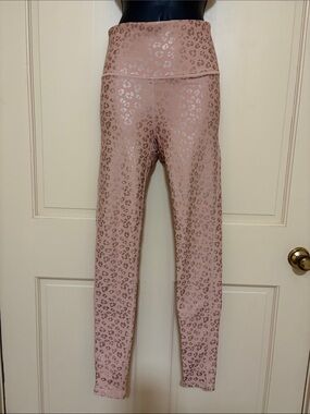 Blush Pink Metallic Leopard High-Waist Athletic Leggings